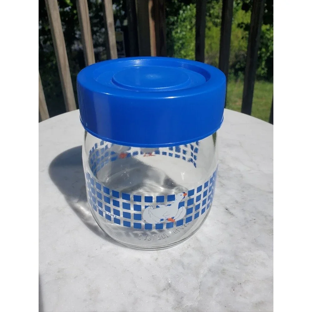 Vintage 1982 Carlton Glass Goose Canister With Matching Lid